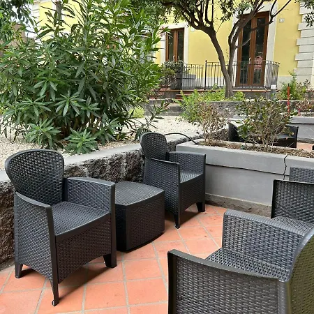 Li Cuti Apartments Catania Exterior photo