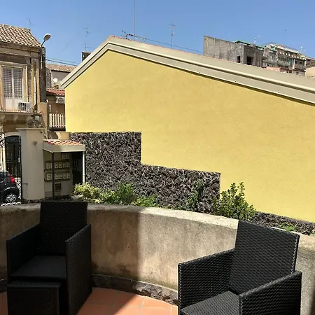 Li Cuti Apartments Catania Exterior photo